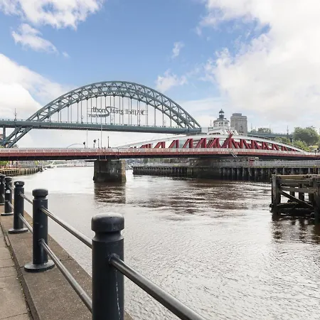 30 Quayside Newcastle Apartment Exterior photo